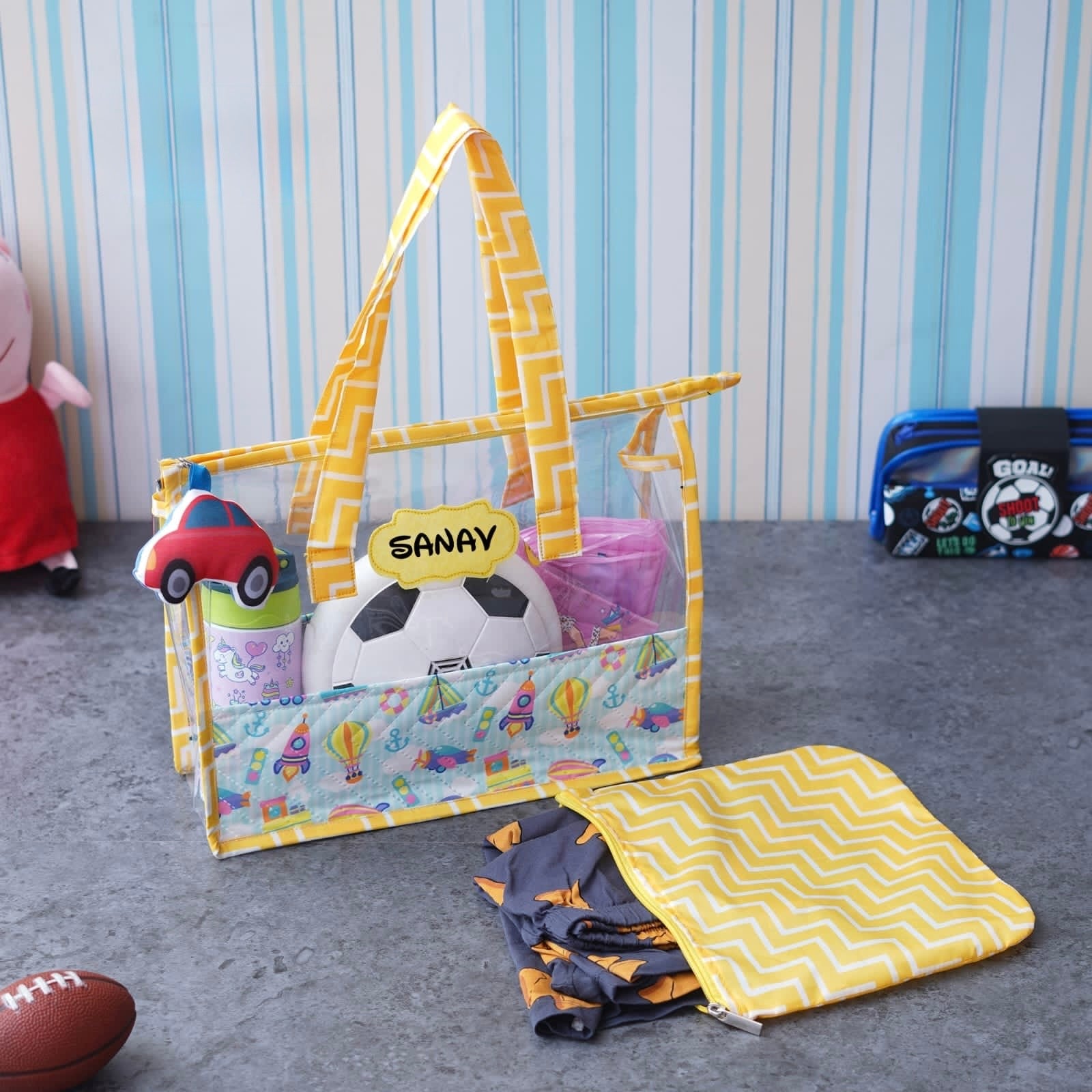 Doodle print swimming bag